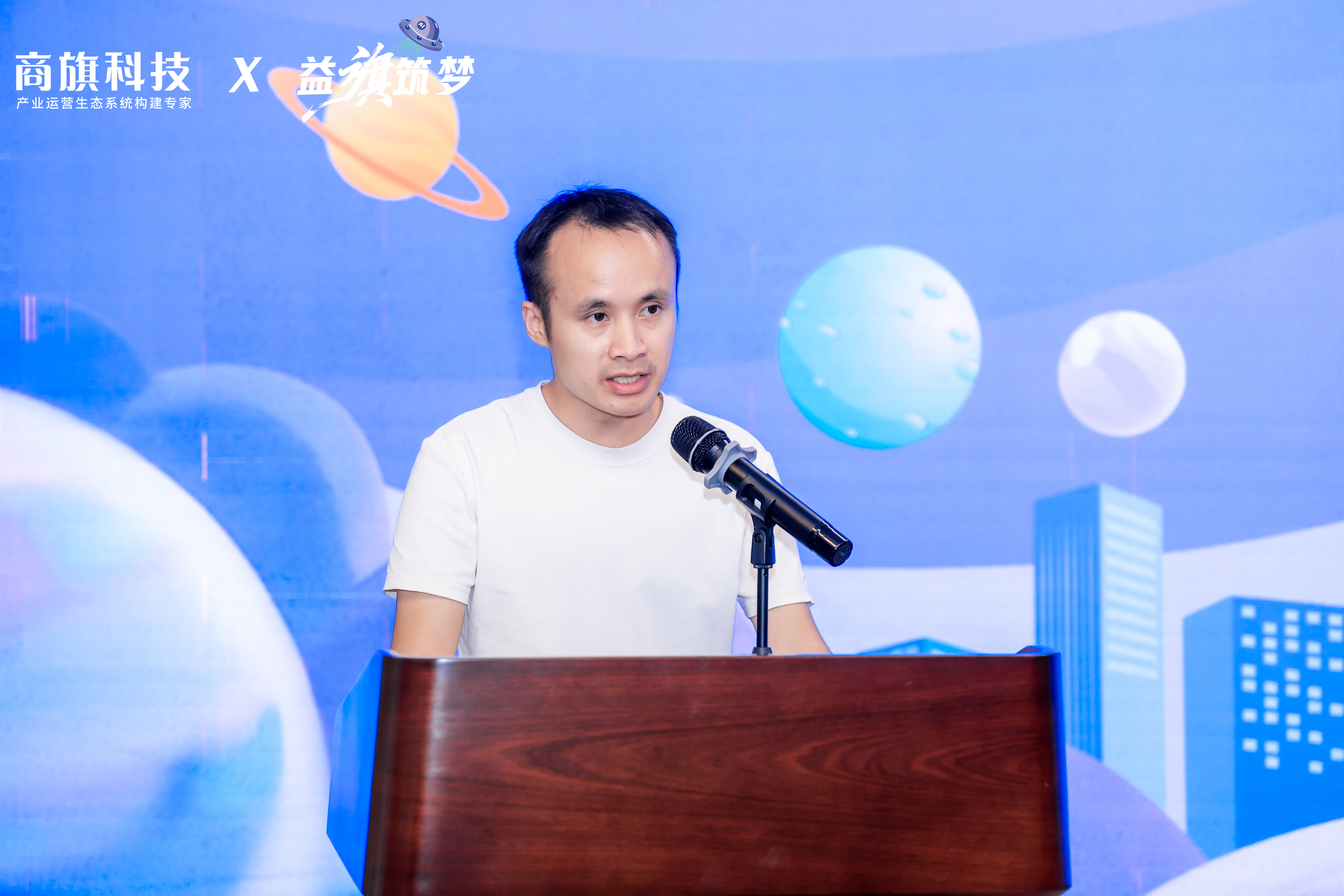 IMGL4767.JPG IMGL4767.JPG